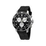 ساعه من tissot تعمل بعدادات بلون اسود وسير اسود من المطاط