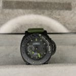 ساعه منpanerai luminor تعمل بعدادات بلون اسود وسير زيتي من المطاط