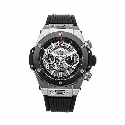 ساعه من Hublot تعمل بعدادات بلون ازرق وسير ازرق من المطاط