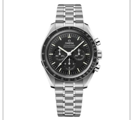 ساعه من007 OMEGA تعمل بعدادات بلون اسود وسير فضي من الستانليس ستيل