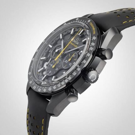 ساعه من OMEGA 007 تعمل بعدادات بلون اسود وسير جلد اسود