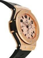 ساعه منHUBLOT تعمل بعدادات بلون دهبي وسير اسود من المطاط
