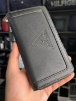 محفظة Guess جلد طبيعي اسود للنساء