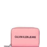 محفظة Calvin Klein للنساء