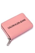 محفظة Calvin Klein للنساء