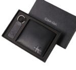 محفظة Calvin Klein جلد طبيعي اسود