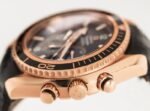 ساعه من OMEGA 007 تعمل بعدادات بلون اسود وسير جلد اسود